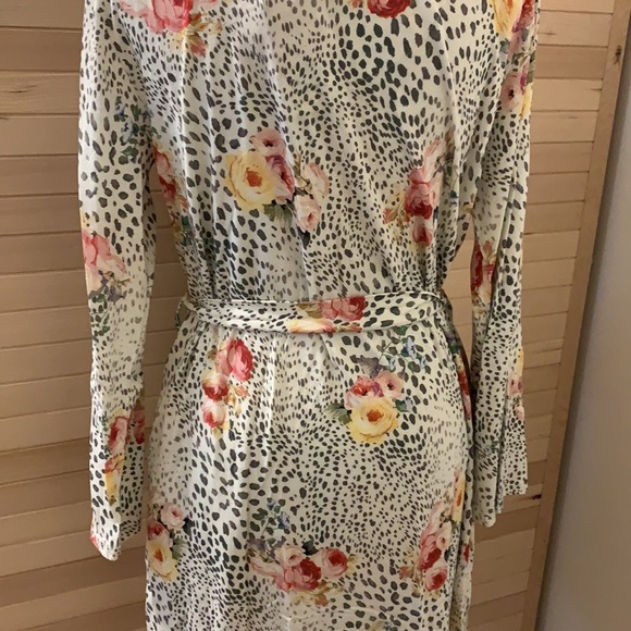 Johnny Was Winery Sleep Robe - Picture 9 of 14